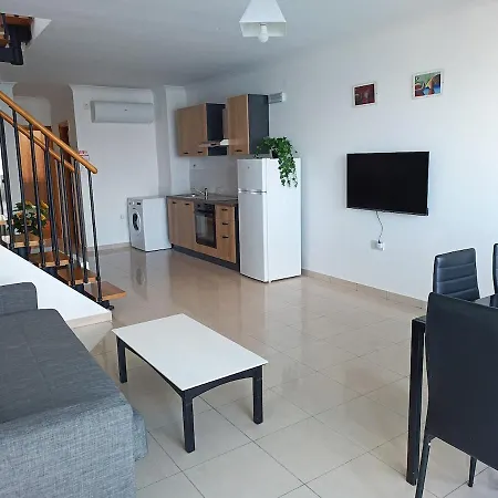 Panoramic Sea View Duplex Penthouse - 2 Bedrooms - 2 Living Διαμέρισμα Σεντ Πόλς Μπέι